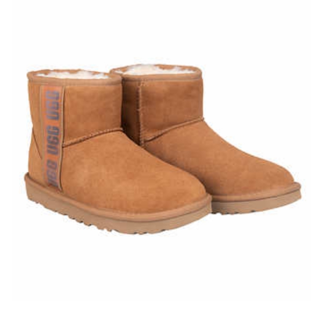 Ugg classic mini side logo ii boot, tan, new in box